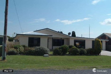 18 High St, Tenterfield, NSW 2372