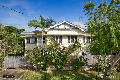 2-4 Hardwick St, Stratford, QLD 4870