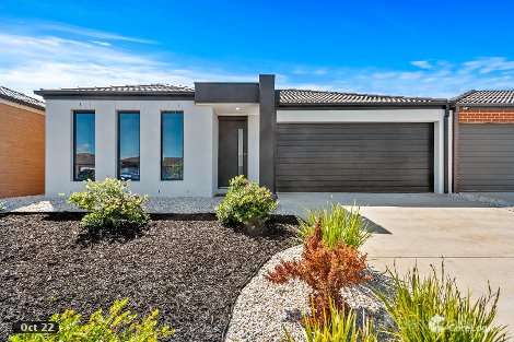 24 Toolern Waters Dr, Weir Views, VIC 3338