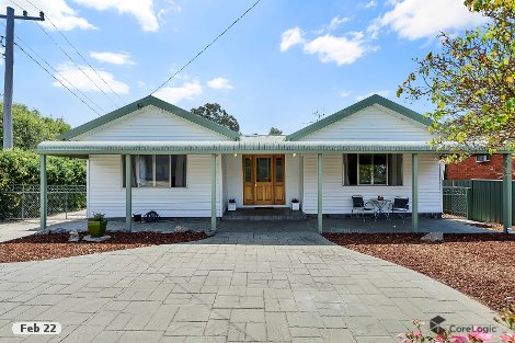 44 Gilmore Pl, Queanbeyan West, NSW 2620