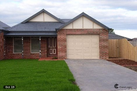 9b Barton Pl, Eastwood, VIC 3875