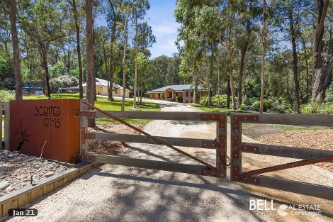 21 Deery Rd, Emerald, VIC 3782