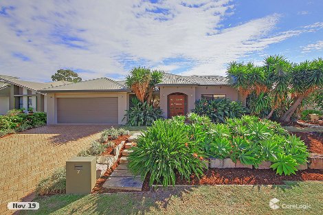 7 Rowland Ave, Wakerley, QLD 4154