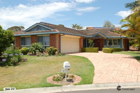 9 Ruth Lowe Ct, Valla Beach, NSW 2448