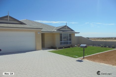 10 Wanderer Con, Wandina, WA 6530