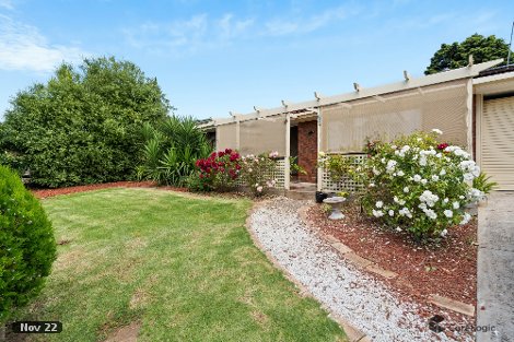 4 Lutana Ct, Morphett Vale, SA 5162