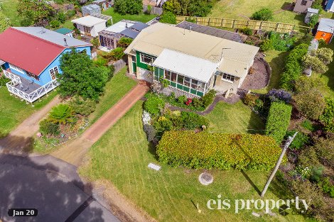 22 Esplanade, Snug, TAS 7054