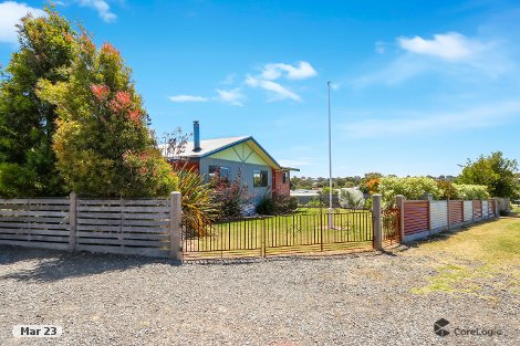 4 Cluster Ct, Newlands Arm, VIC 3875