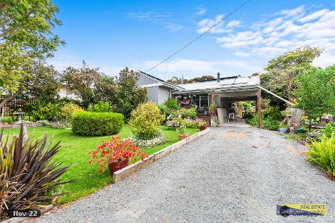 31 Flounder Rd, Lake Tyers Beach, VIC 3909