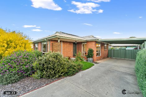 27 Anderson St, Heyfield, VIC 3858