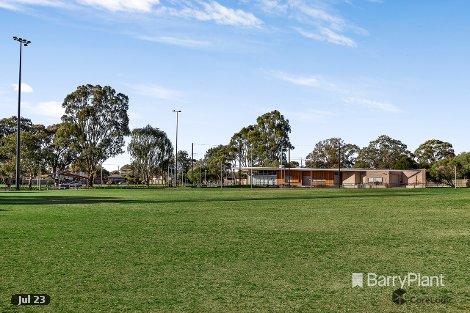 2 Arlington Ct, Dingley Village, VIC 3172