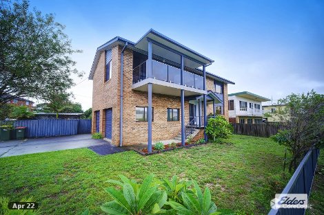 5 Ocean Pde, Manning Point, NSW 2430