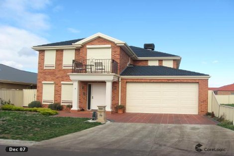 4 Holly Ct, Gowanbrae, VIC 3043