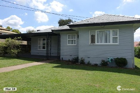 12 Sinclair St, Newtown, QLD 4305