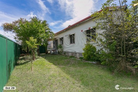 192 South Station Rd, Silkstone, QLD 4304