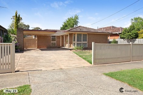 18 Essex Dr, Melton, VIC 3337