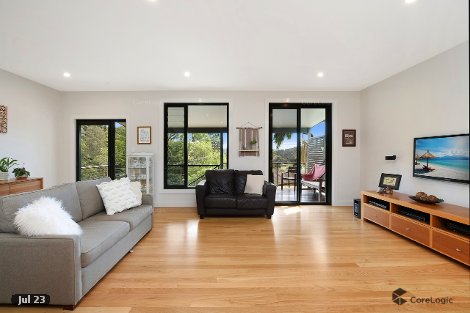 4 Fitzgibbon Cl, Avoca Beach, NSW 2251