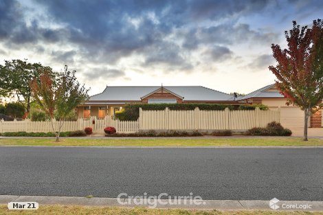 28 Tantallon Bvd, Beaconsfield, VIC 3807