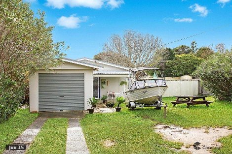 35 Forresters Beach Rd, Forresters Beach, NSW 2260