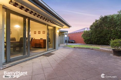 35 Caversham Dr, Mornington, VIC 3931