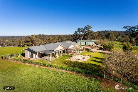 31 Gaaschs Rd, Harcourt, VIC 3453