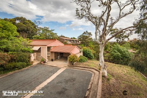 12 Menkens Ct, Phillip, ACT 2606