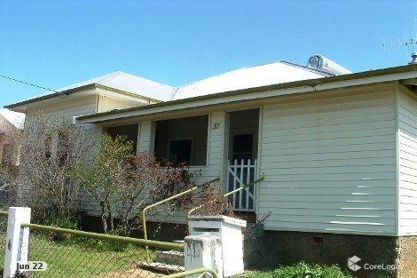 37 Gidley St, Molong, NSW 2866