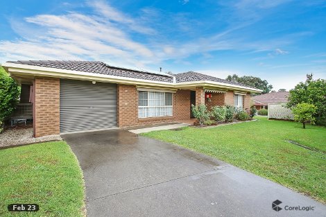 33 Elmglade Cl, West Albury, NSW 2640