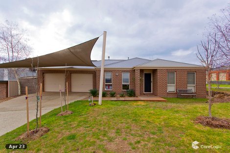 8 Benjamin Bvd, Tangambalanga, VIC 3691