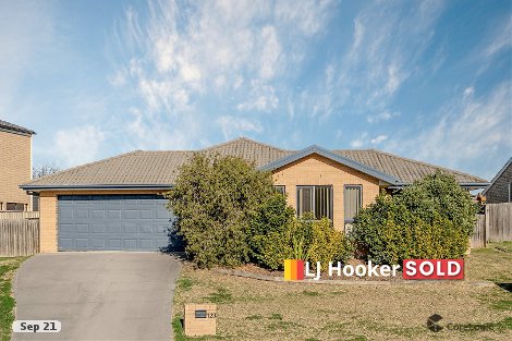 123 Casey Dr, Hunterview, NSW 2330