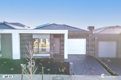 15 Frangipani Way, Mickleham, VIC 3064