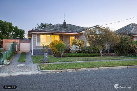 35 Cambridge St, Wendouree, VIC 3355