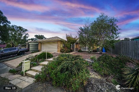 32 Dutton Cl, Lynbrook, VIC 3975