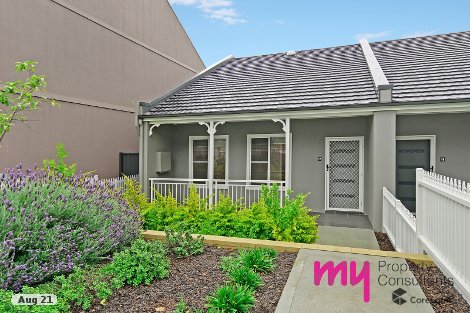 17/2 Wire Lane, Camden South, NSW 2570