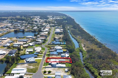 12 Eds Pl, Burrum Heads, QLD 4659