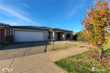 18 Harper St, Melton South, VIC 3338