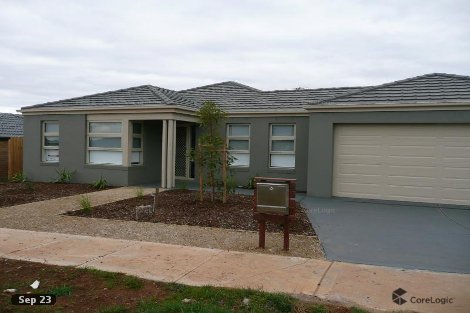 2 Sonny Cl, Maddingley, VIC 3340