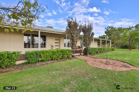 296 Dow Ave, Cabarita, VIC 3505