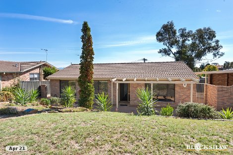 4 Parfitt Cres, Calwell, ACT 2905