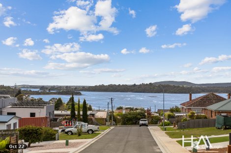 12 Cosgrove Ct, Beauty Point, TAS 7270