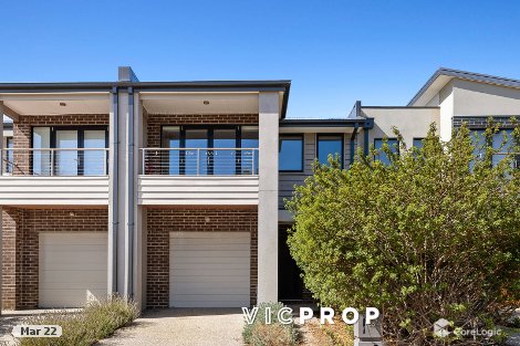 35 Chessington Dr, Williams Landing, VIC 3027