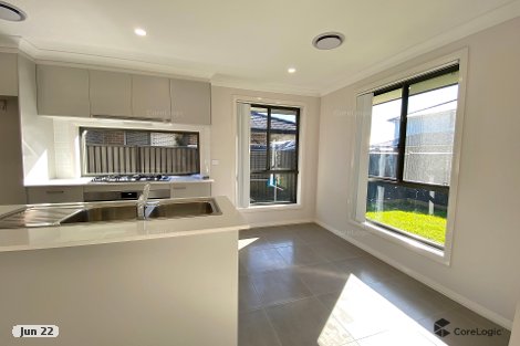 26 Mckervey St, Catherine Field, NSW 2557