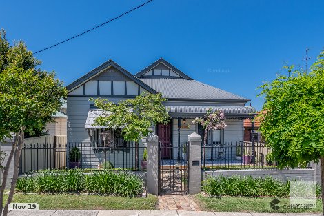 55 Carrington St, Mayfield, NSW 2304