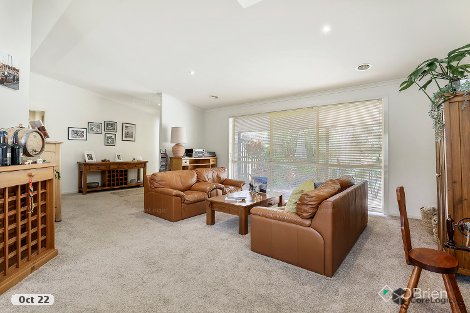 16 Buckingham Pl, Frankston South, VIC 3199