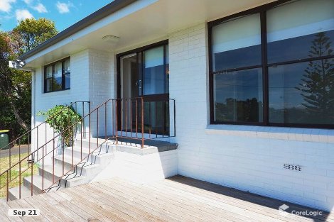 1/1 Chessington Ct, Sandy Bay, TAS 7005