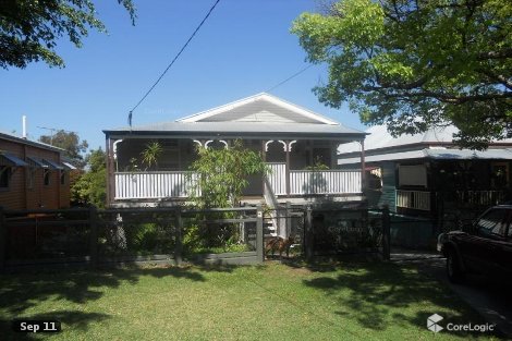 27 Swan St, Shorncliffe, QLD 4017