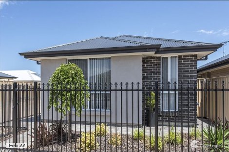 2/11 Deck Cres, Seaford Meadows, SA 5169