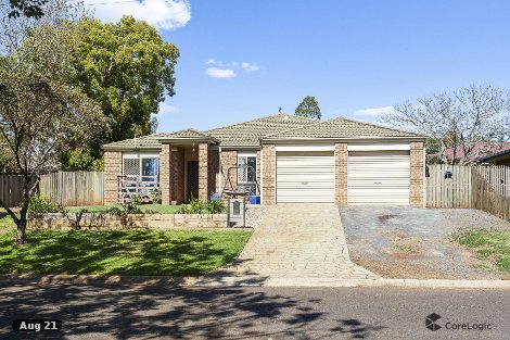 4a David St, Rockville, QLD 4350