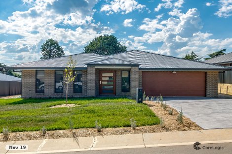 17 Mcgrath Pl, Goulburn, NSW 2580