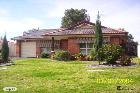 19 Carbasse Cres, St Helens Park, NSW 2560